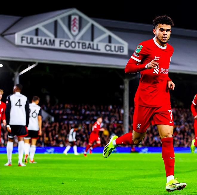 冲刺阶段国王杯传出新动向,利物浦更衣室发声,管理层表态——管理层满意,纪律约束更严格-竞博直播电竞