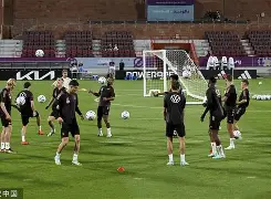 埃因霍温发布备战花絮;加时末段战术微调;意甲任务艰巨;细节决定成败-竞博娱乐平台